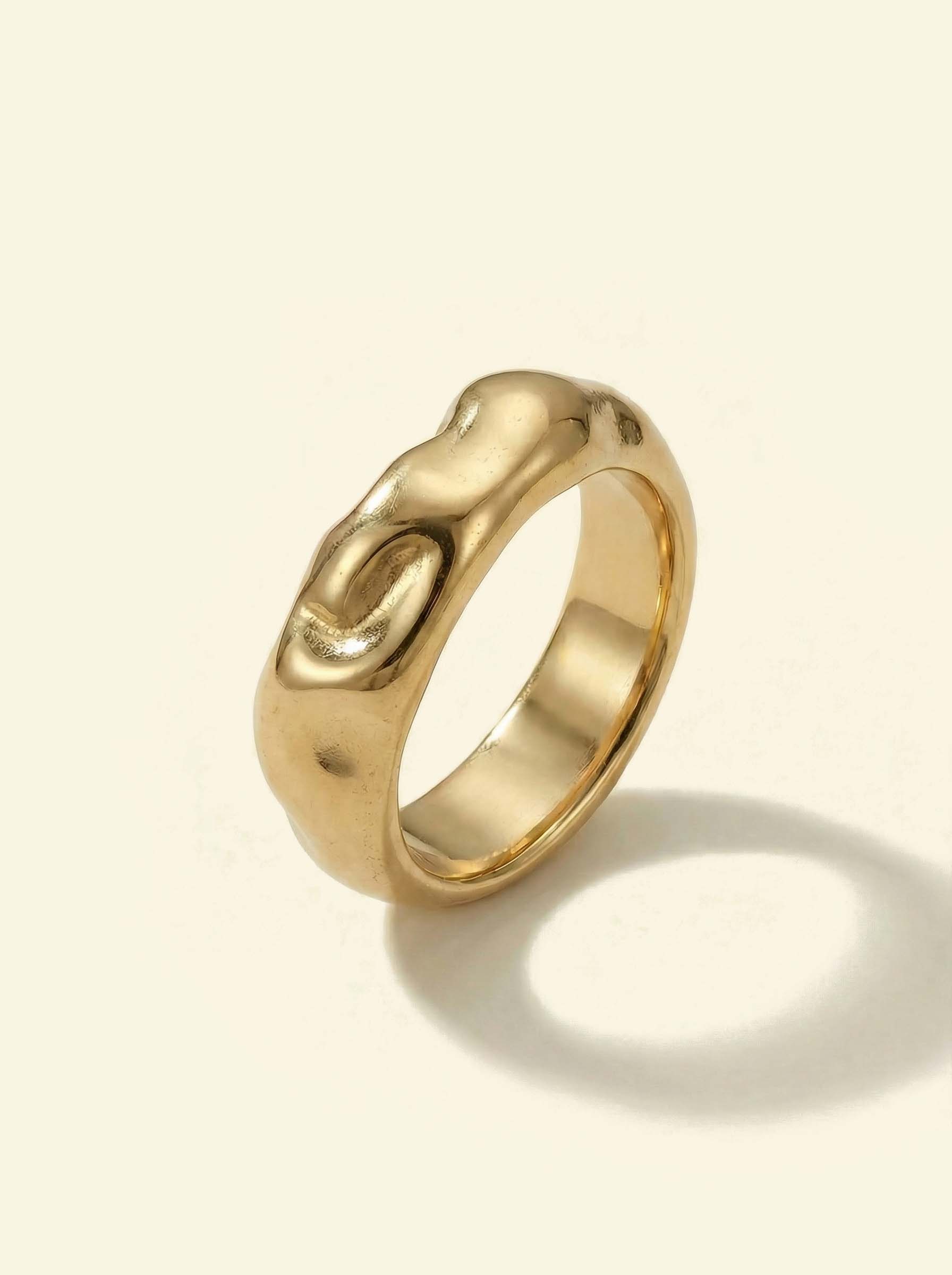Anvil Ring